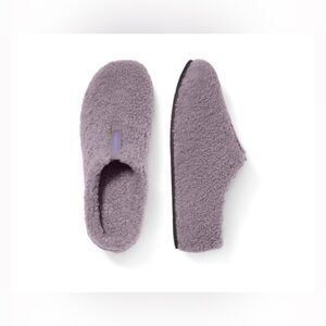 NWOT - BOMBAS SUNDAY SLIPPERS IN DUSTY PURPLE , Sz W9